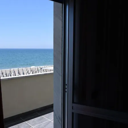 Ξενοδοχείο Blu